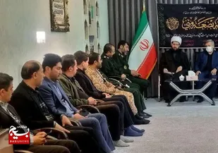 &nbsp;

فرهنگ بسیج مبتنی بر مبانی اسلام ناب محمدی است