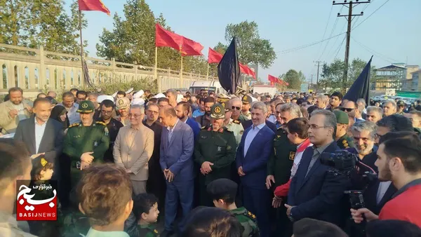 آیین افتتاح نمایشگاه فرهنگی و هنری