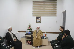 دیدار فرمانده سپاه شاهرود با امام جمعه+ تصاویر
