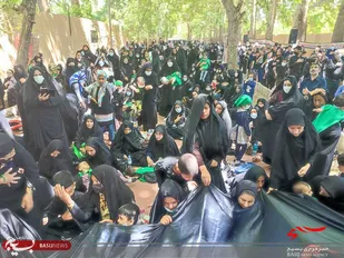 همایش شیر خوارگان حسینی در بلوار افلاطون راین برگزارشد.