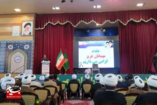 برگزاری همایش علمداران تبلیغ و تبیین در بوشهر
