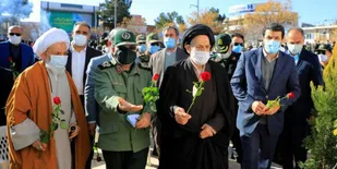برگزاری مراسم گرامیداشت سالروز ورود امام خمینی(ره) به میهن در بیرجند