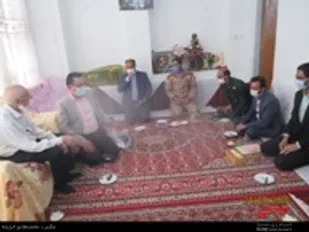 دیدار با خانواده شهدا در سربیشه