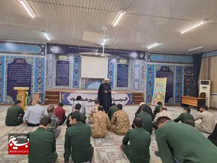 حاج دریکوندی: دشمن&zwnj;شناسی و بصیرت، رمز مقابله با تهدیدات امروز