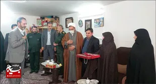 از ۴ خانواده شهید در بردسکن تجلیل شد+ عکس