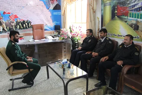 دیدار کارکنان راهنمائی و رانندگی شهرستان لردگان با پاسداران لردگان