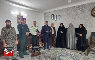 دیدار و تجلیل از خانواده شهید حسین قلی پورامیر در محمودآباد