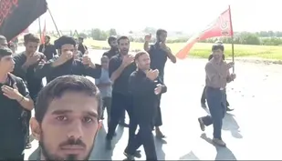 کاروان پیاده لردگان به مقصد کربلا حرکت کرد