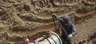 بسیج امکانات برای حل مشکل آب سایر روستاهای بخش غیزانیه اهواز