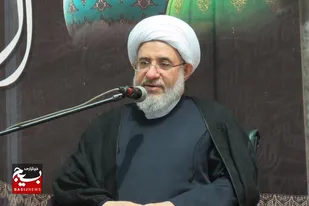 امام راحل هرگز به دنبال مصلحت و منفعت خود نبود