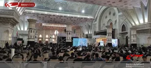 حضور بسیجیان سپاه امام حسن مجتبی(ع) البرز در همایش ۶ هزار نفری "روایت جهاد" در حرم امام راحل(ره)