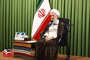 بهترین خدمت&zwnj;ها، تربیت انسان صالح است / دنیای سیاهی و تباهی می خواهد الگوهای ما را جابجا و عوض کند