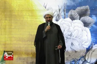 مداومت بر زیارت عاشورا کلید برکات معنوی است