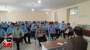 برگزاری جلسه پرسش و پاسخ با محوریت طوفان الاقصی و جبهه مقاومت برای دانش آموزان دوره دوم متوسطه خرمشهری