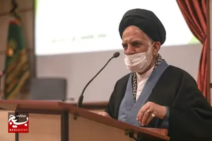 دانشگاهیان واقعیت&zwnj;ها را برای مردم تبیین کنند