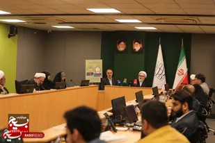 آیین رونمایی از مجموعه آثار همایش های شهید سلیمانی مکتب انتظار و مقاومت نظریه انتظار در اندیشه حضرت آیت الله العظمی خامنه&zwnj;ای