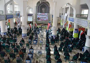 همایش بزرگ اقتدار بسیجیان در ابرکوه برگزار شد