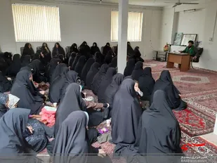 نماینده باید شجاع، انقلابی و دشمن&zwnj;شناس باشد