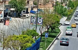 نوسازی تصاویر تابلو های شهدا در غرب شهرکرد