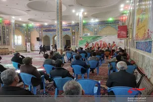 کامیونداران روستا افتر در سرخه در گلزار شهدا حضور یافتند