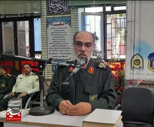 شهدا مایه عزت و افتخار برای مردم ایران هستند