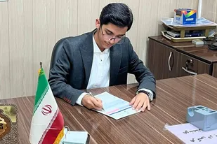 انتخاب دانش آموز آموزش و پرورش ناحیه۲ اهواز بعنوان رئیس مجلس دانش آموزی کشور