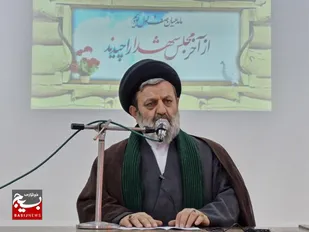جامعه بصیر باید زمان&zwnj;شناس و دشمن&zwnj;شناس باشد