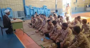 سربازی فرصت طلایی برای خدمت به نظام اسلامی است