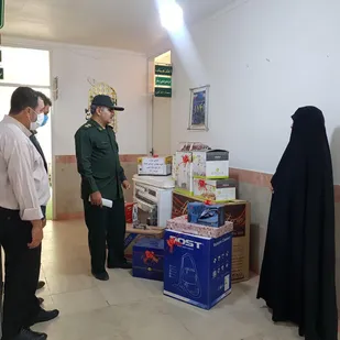 اهداء 11 سری جهیزیه توسط گروه های جهادی سپاه خوی