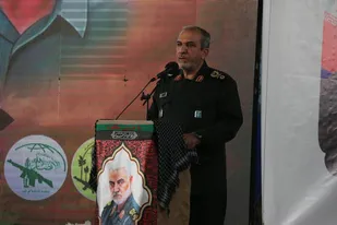 دشمن از شهید حاج قاسم سلیمانی بیشتر می ترسد