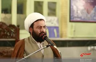 دختران و بانوان از افتخارات دین اسلام محسوب می شوند
