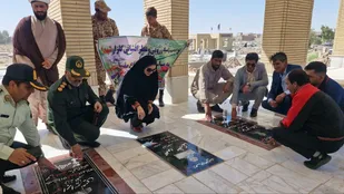 شهدا چراغ راه ملت در مسیر عزت و سربلندی هستند
