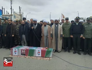 پیکر شهید والامقام &laquo;رضا مرادی&raquo; در زادگاهش دندی تشییع و تدفین شد