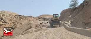 اصلاح مسیر عشایری منطقه کلخنگ شهرستان هفتکل