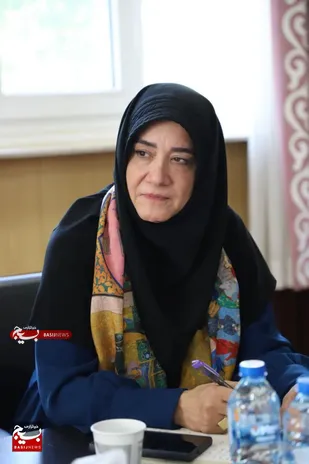 تسهیل&zwnj;گری قانونی و  پوشش گسترده بیمه هنرمندان صنایع دستی در اولویت کار است