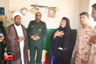 دیدار با خانواده شهیدغریبعلی والااصیل در لردگان