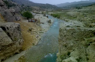 جمعی از اهالی روستای بگدانه و مسقان کهمره سرخی درخواست رسیدگی به شوری آب این روستا&zwnj;ها شدند