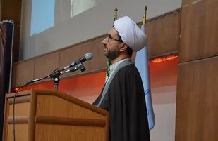 دشمنان نمی&zwnj;توانند نگاه چپ به ایران داشته باشند