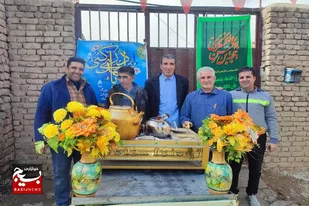 &nbsp;پذیرایی متفاوت اهالی خونگرم و انقلابی روستای تکه به مناسبت نیمه شعبان