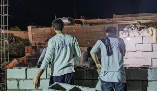 محرومیت زدایی جهادگران رامهرمز با ساخت خانه و اهدا کمک مومنانه به محرومان