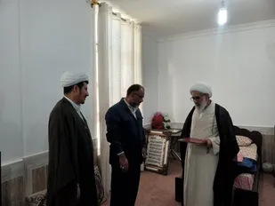 دیدار فرمانده و مسئول دفتر نمایندگی ولی فقیه تیپ حضرت علی اکبر (ع) با امام جمعه شهرستان زابل