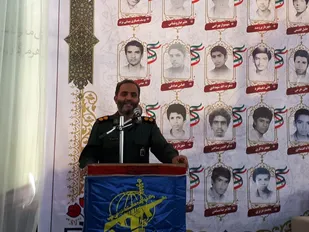 خون های زیادی پای این نظام و انقلاب ریخته شد