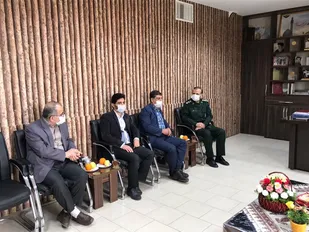 دیدار مدیران کمیته امداد و کادر حوزه بسیج محلات علی(ع) با فرمانده سپاه شاهرود+ تصاویر