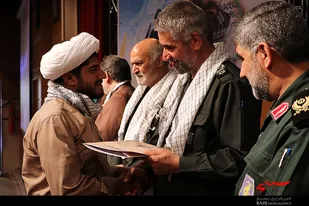 تجلیل از خادمان راهیان نور استان فارس