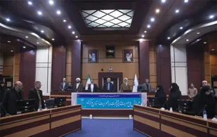 نخستین پیش نشست همایش ملی هویت و پیشرفت استان مرکزی