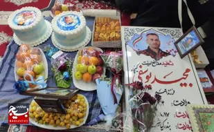 جشن تولد شهید مدافع امنیت و حرم مجید یوسفی در مزارشهدا