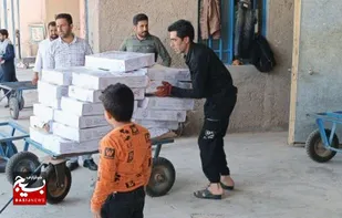 توزیع ۹ تن مرغ منجمد بین نیازمندان توسط بسیج سازندگی سپاه فهرج