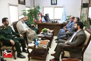 دیدار فرمانده و مسئول دفتر نمایندگی ولی فقیه سپاه امام حسن مجتبی(ع) البرز با دادستان نظامی استان