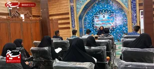 برگزاری کارگاه آموزش خبرنویسی در کارگاه آموزش خبرنگاری و خبر نویسی با حضور خبرنگاران افتخاری بسیج با هدف توانمند سازی و مهارت افزایی در ناحیه مقاومت بسیج زابل برگزار شد
