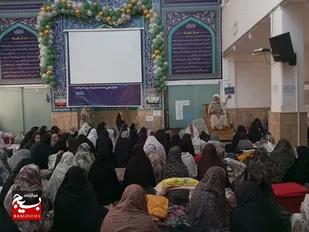 انجام واجبات و عمل به مستحبات دو راه رسیدن به سعادت هستند